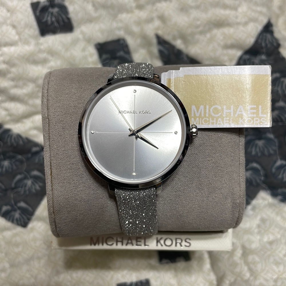 Brand New with tag. Never worn. Great condition